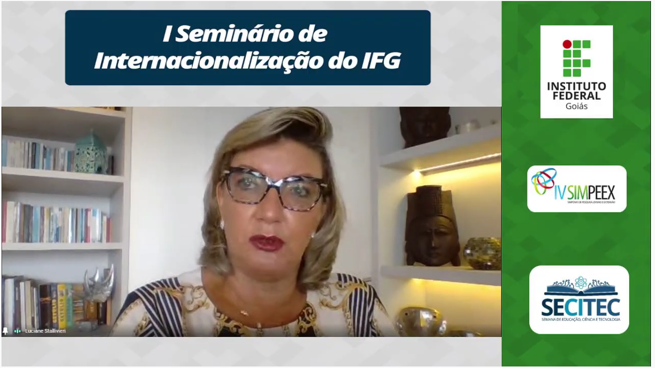 Professora Luciane Stallivieri Professora Luciane Stallivieri