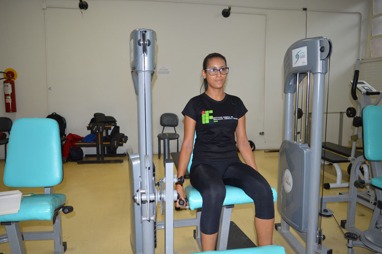 Brenda procurou o projeto por recomendação médica e avalia de forma positiva a iniciativa do IFG em Movimento Brenda procurou o projeto por recomendação médica e avalia de forma positiva a iniciativa do IFG em Movimento
